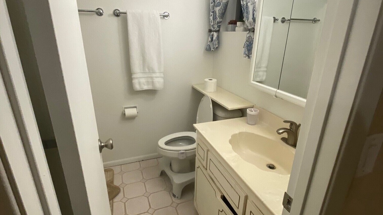 Photo of Bathroom in Lake Havasu City