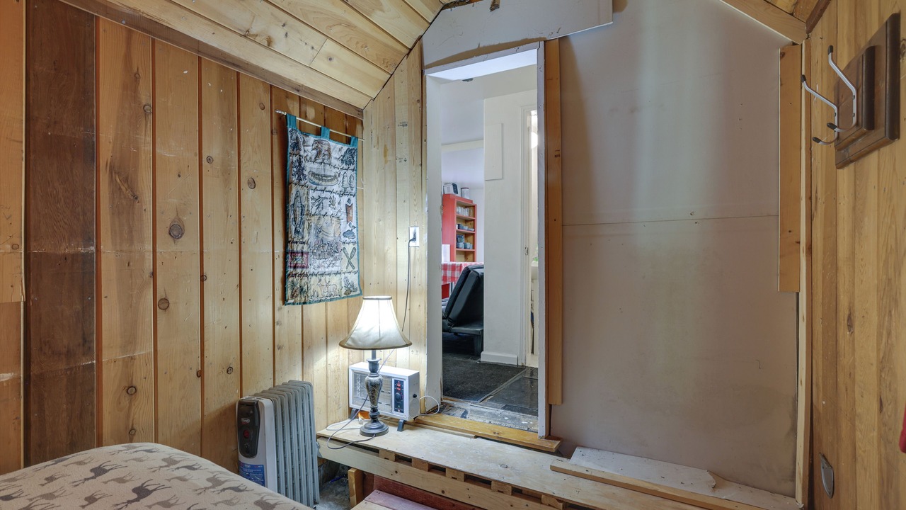 Photo of Bedroom in Cold Springs