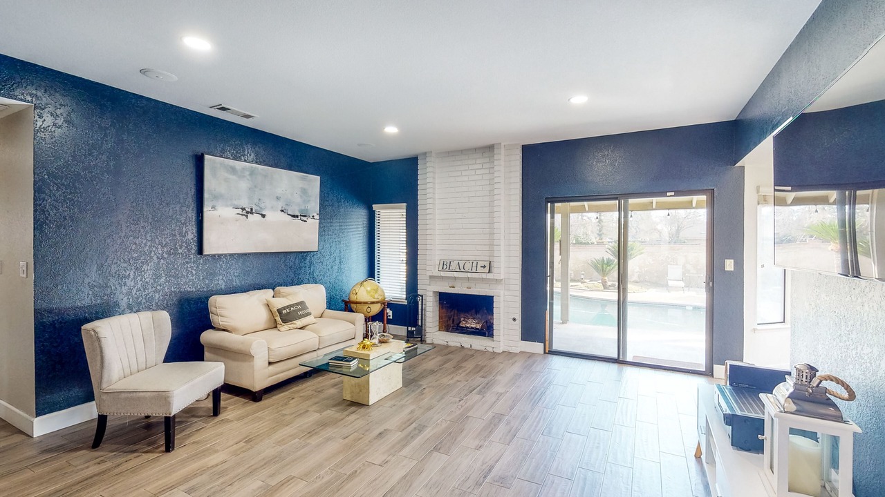 Photo of Livingroom in Raisin