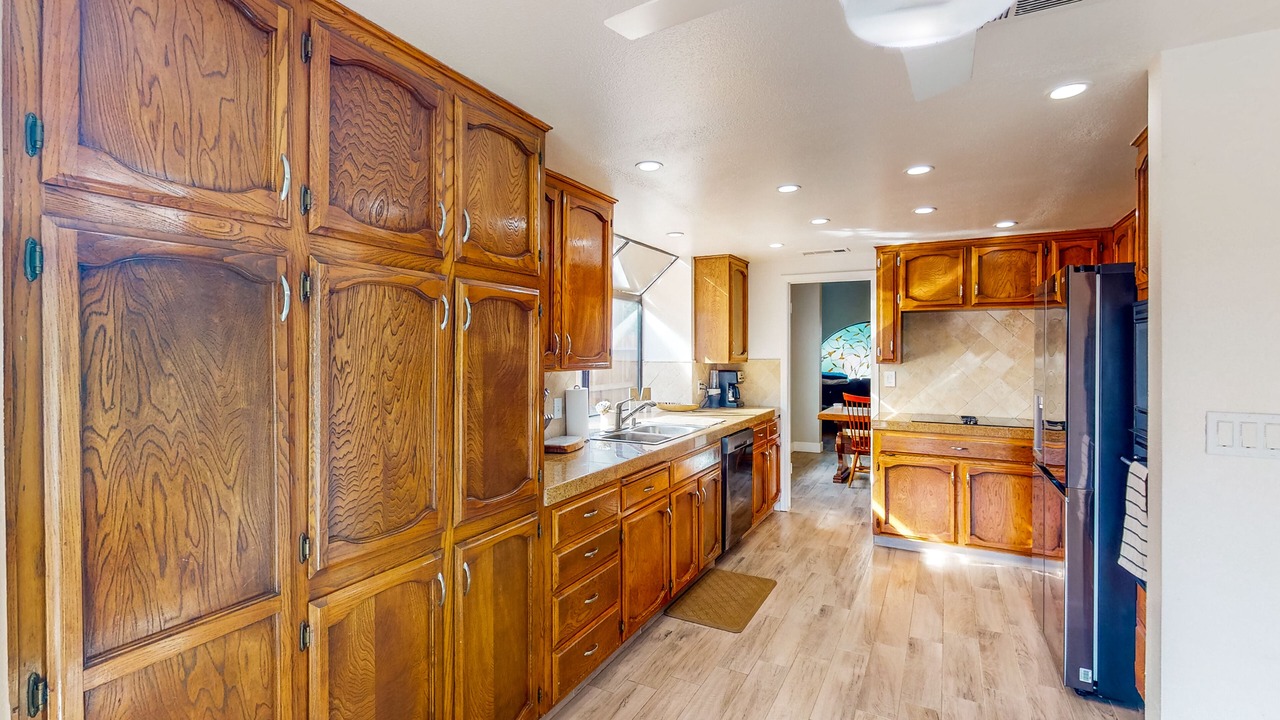 Photo of Kitchen in Raisin