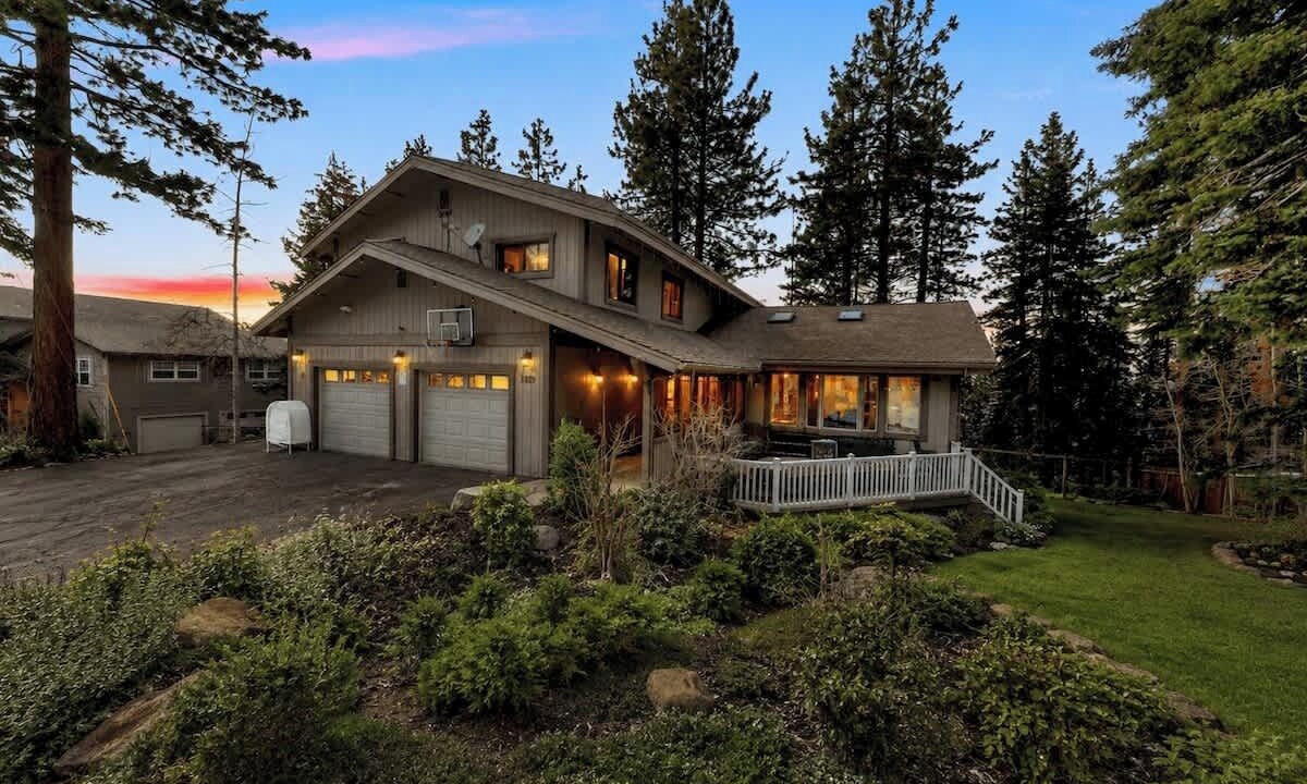 Photo of Outdoor in Montgomery Estates