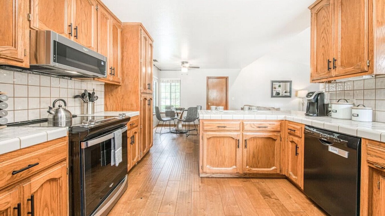 Photo of Kitchen in Raisin