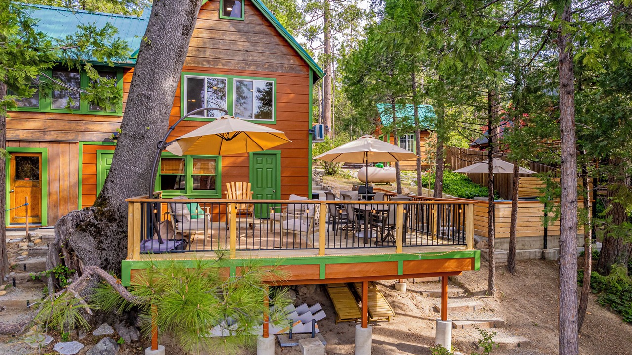 Photo of Patio Balcony in Bass Lake