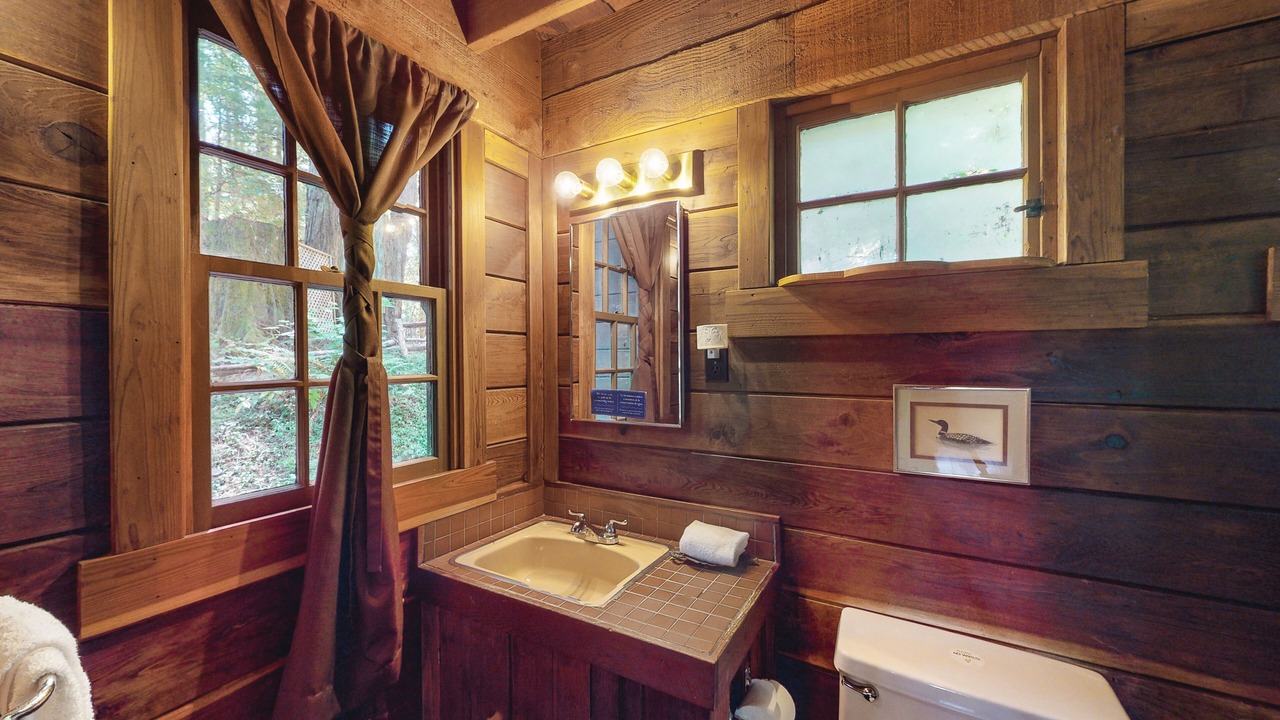 Photo of Bathroom in Cazadero