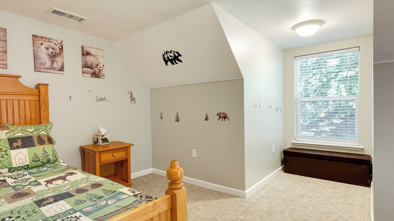 Photo of Bedroom in Twain Harte