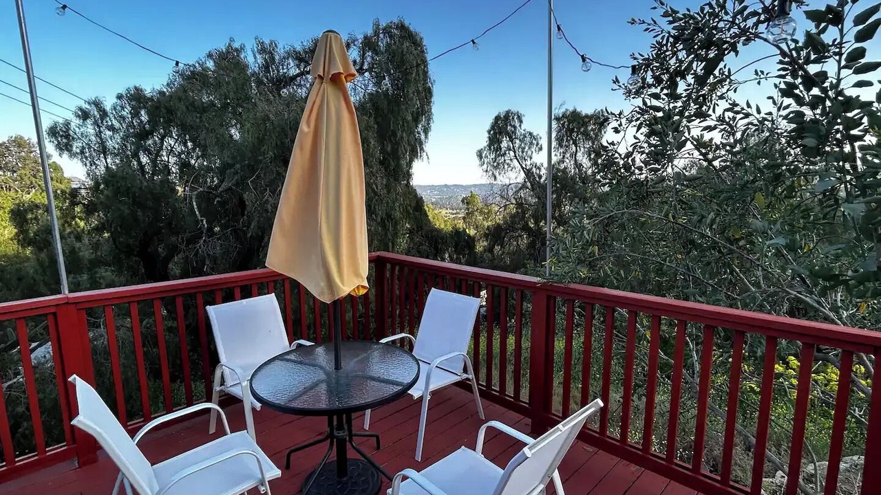 Photo of Outdoor in Canoga Park