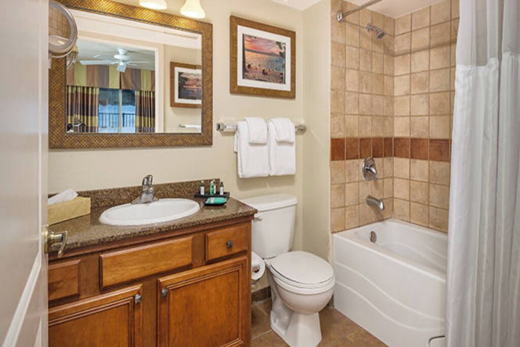 Photo of Bathroom in Round Hill Village