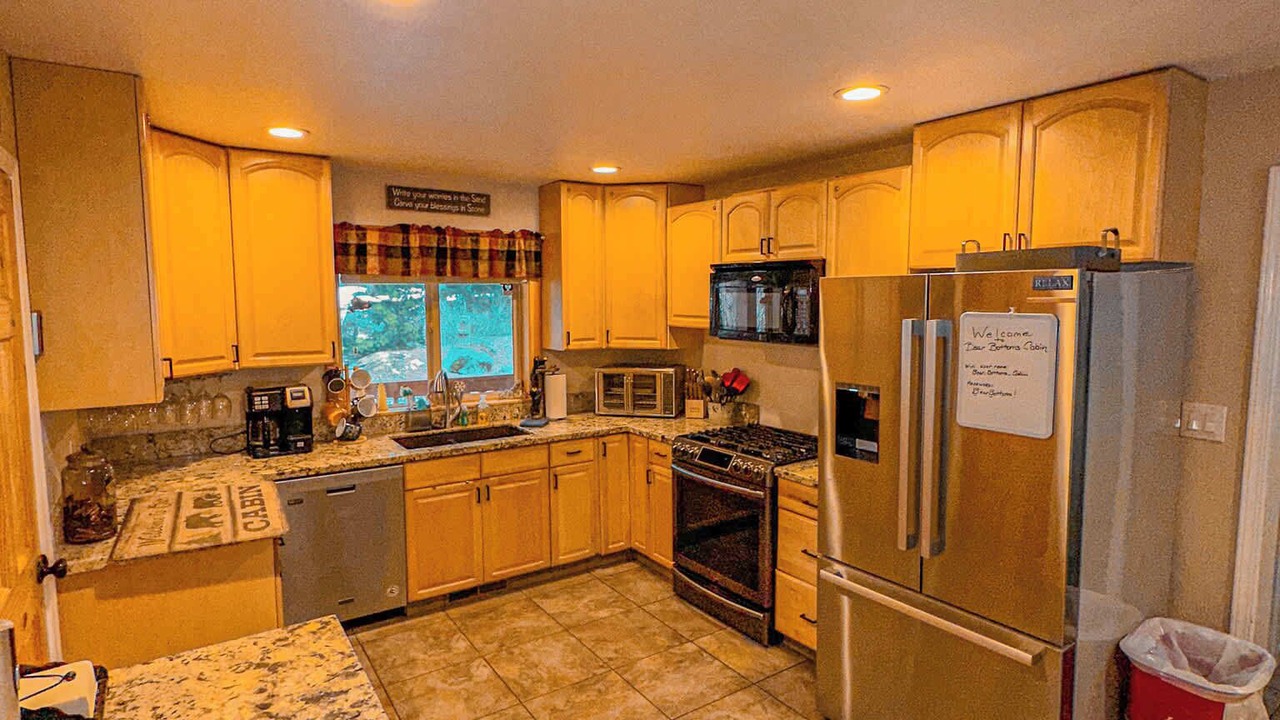 Photo of Kitchen in Sierra Cedars