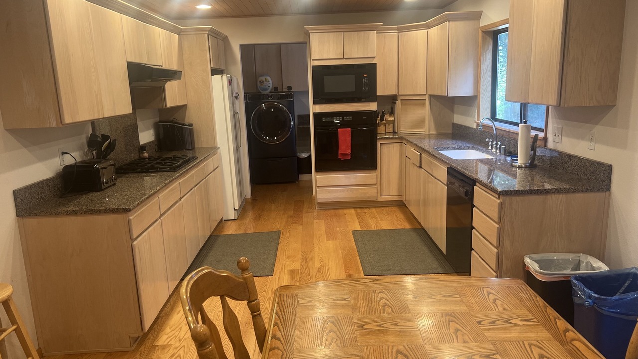 Photo of Kitchen in Comstock Acres