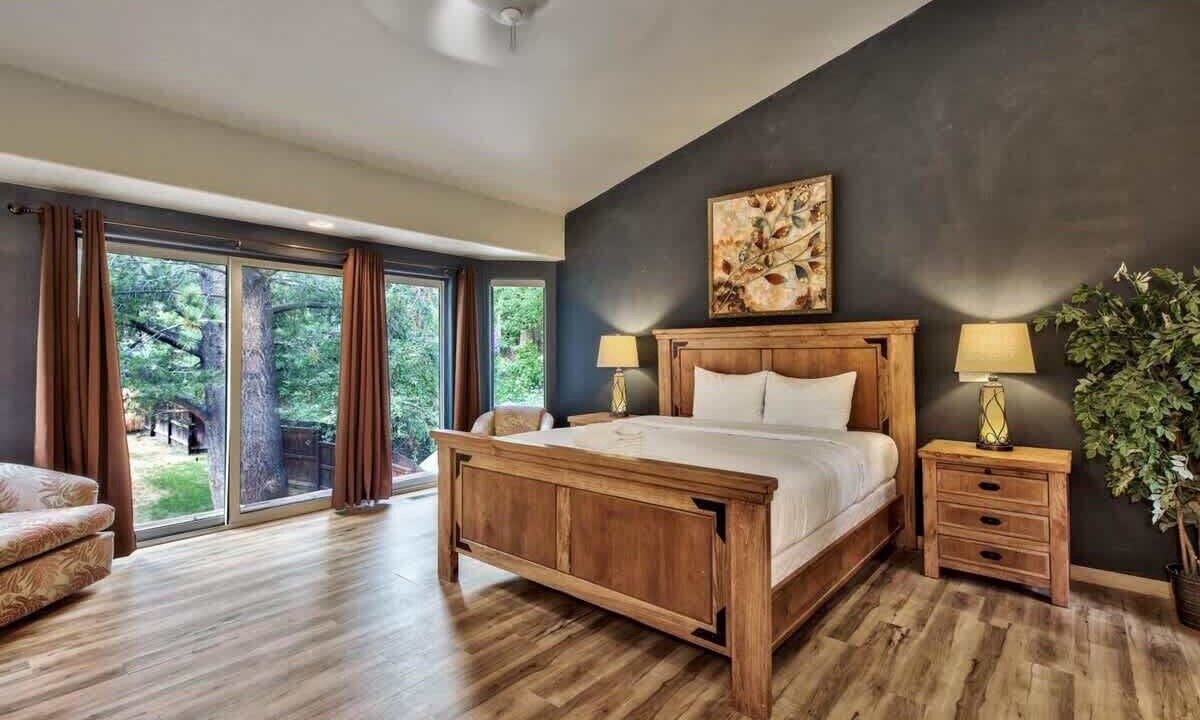 Photo of Bedroom in North Upper Truckee