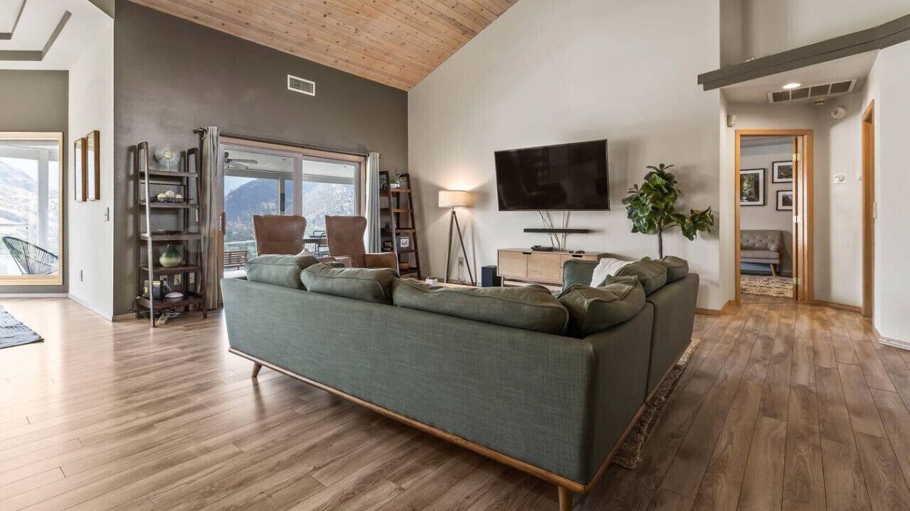 Photo of Livingroom in Three Rivers