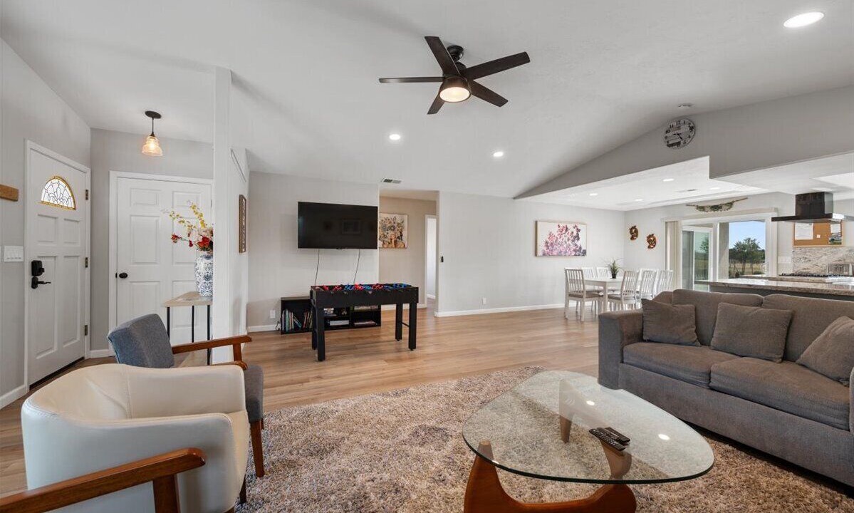 Photo of Livingroom in Paso Robles