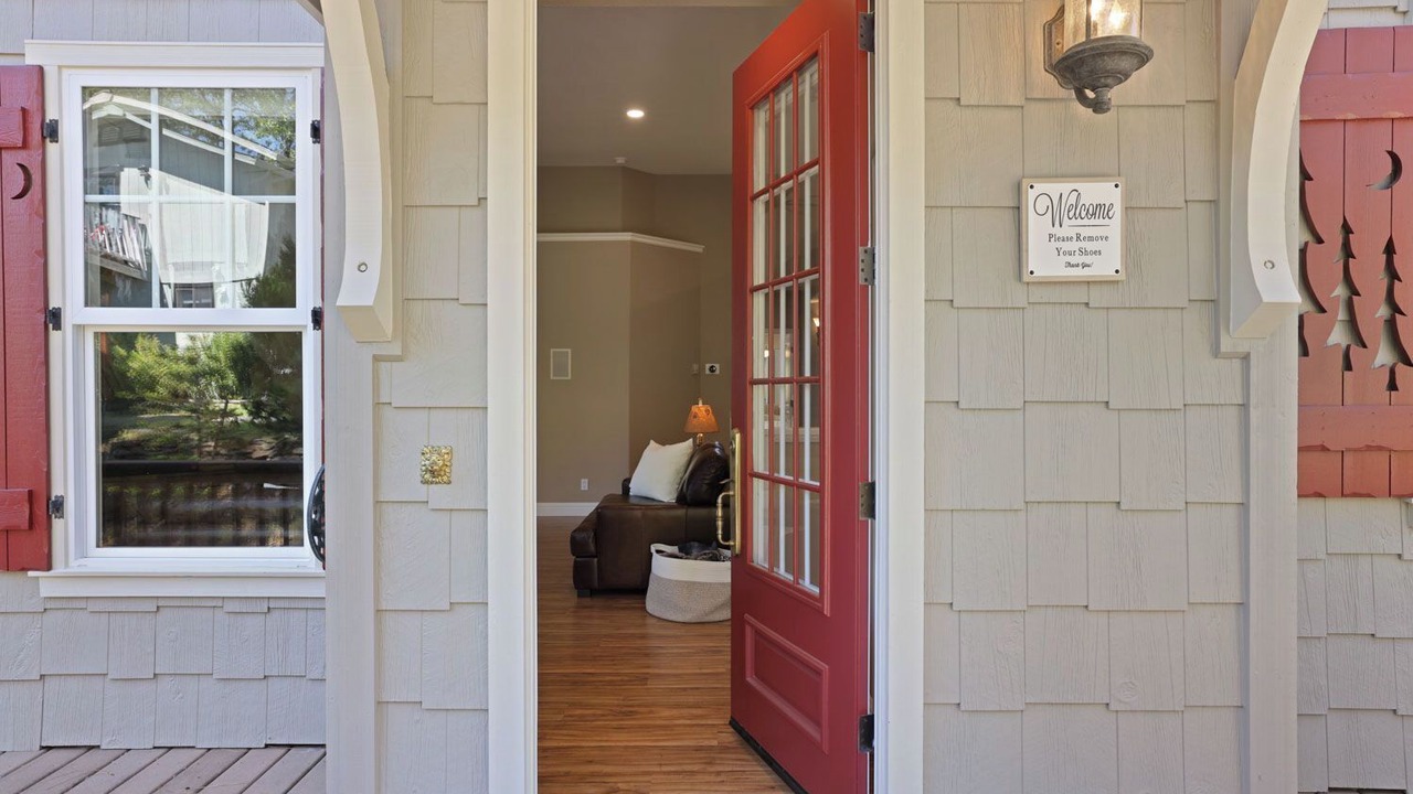 Photo of Outdoor in Groveland