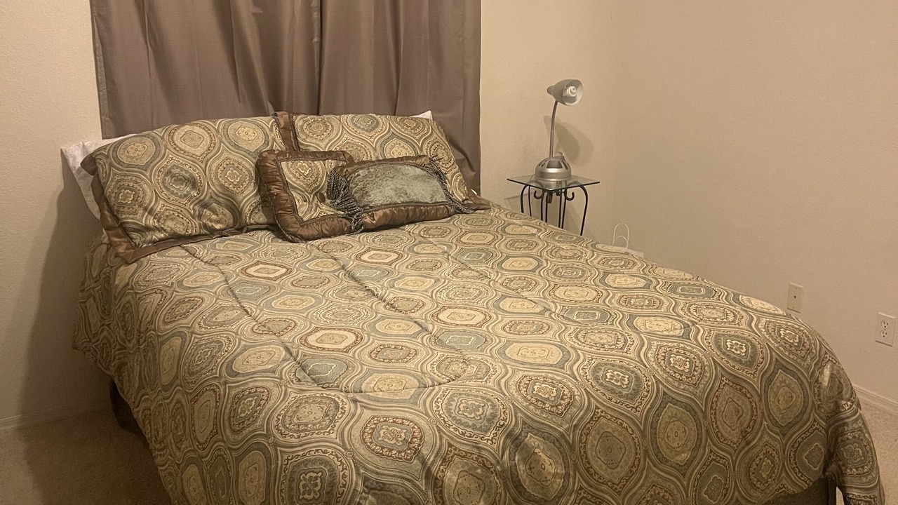 Photo of Bedroom in Sunridge Estates
