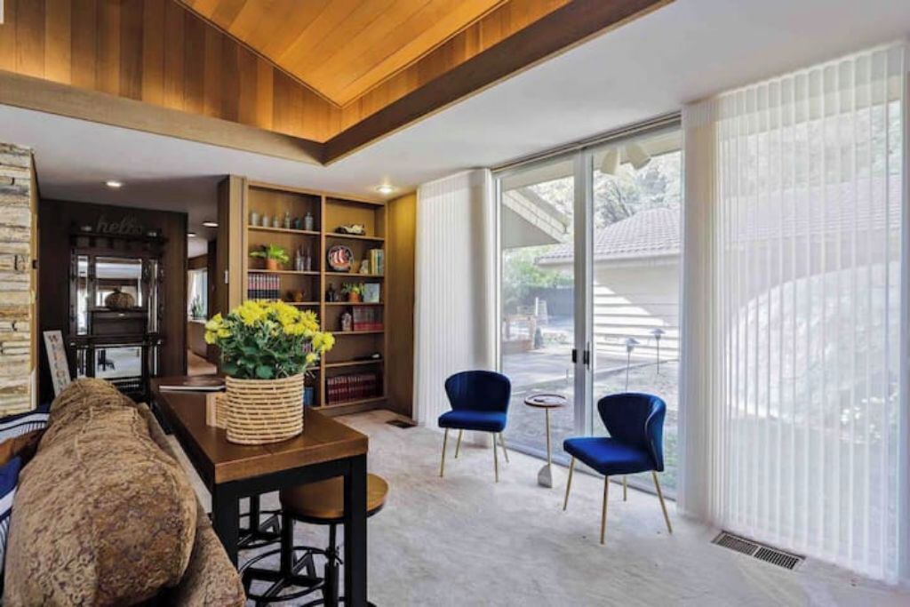 Photo of Livingroom in Twain Harte