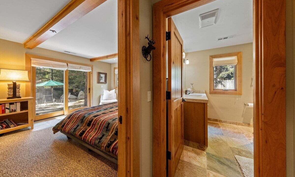 Photo of Bathroom in Lake Forest