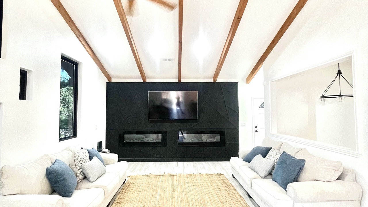 Photo of Livingroom in Bass Lake