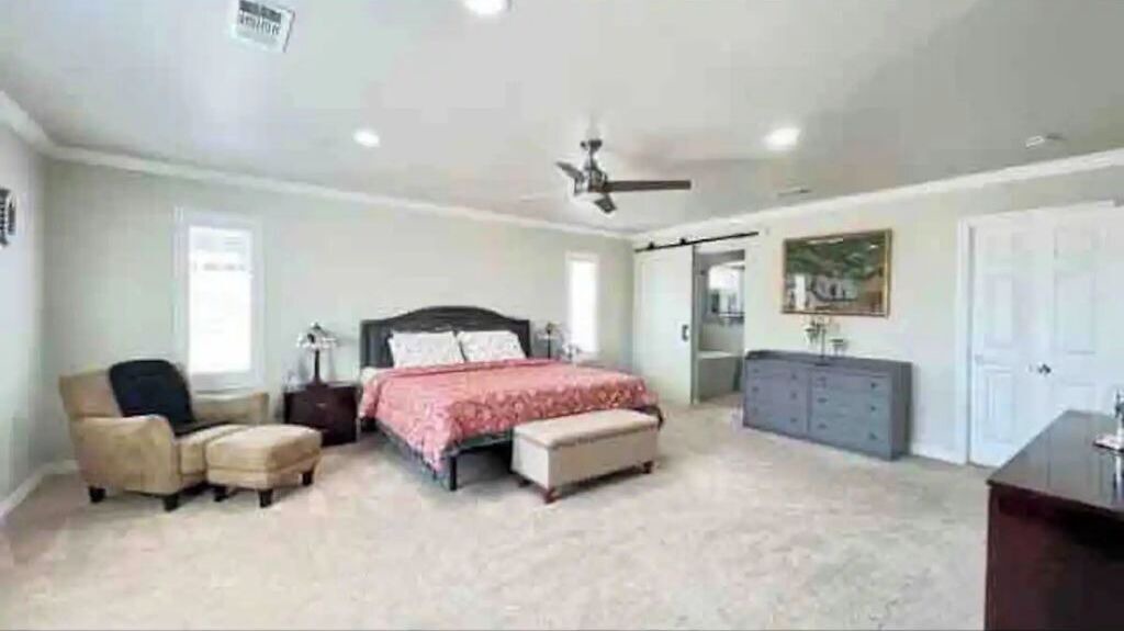 Photo of Bedroom in California City
