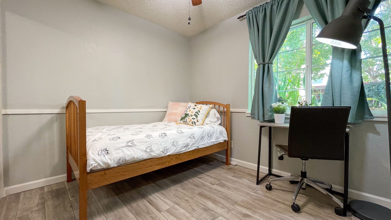 Photo of Bedroom in Davis
