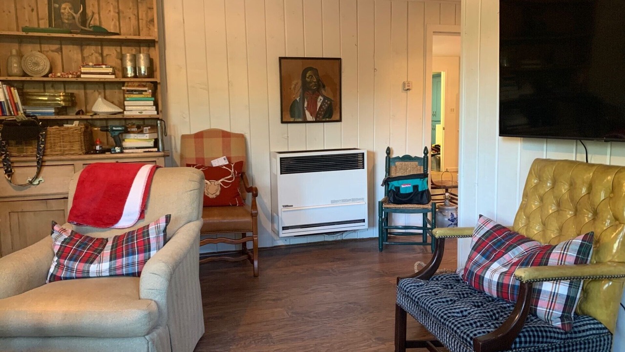 Photo of Livingroom in Huntington Lake