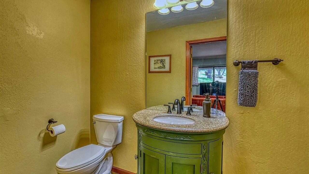 Photo of Bathroom in Groveland