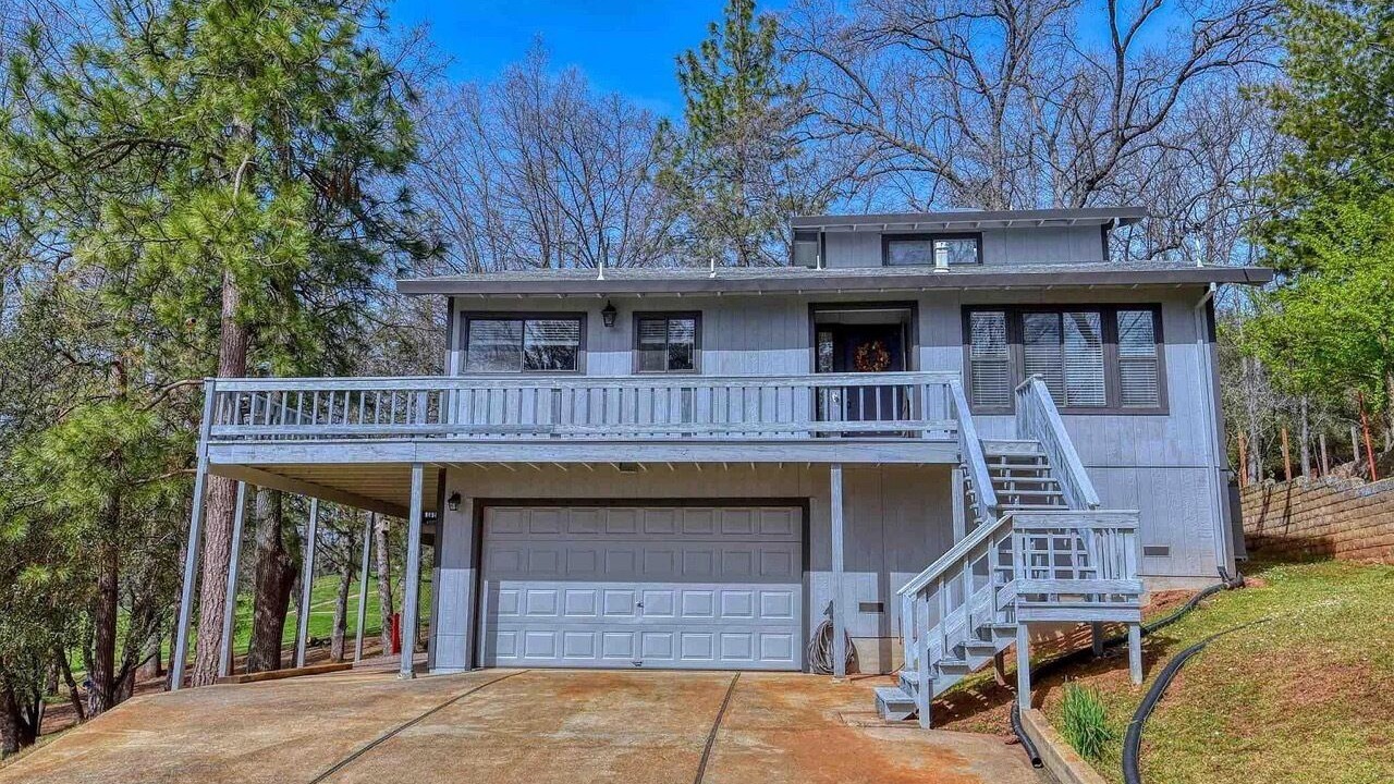 Photo of Outdoor in Groveland