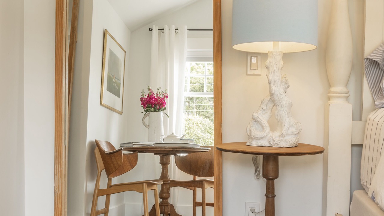 Photo of Bedroom in Alta Mesa