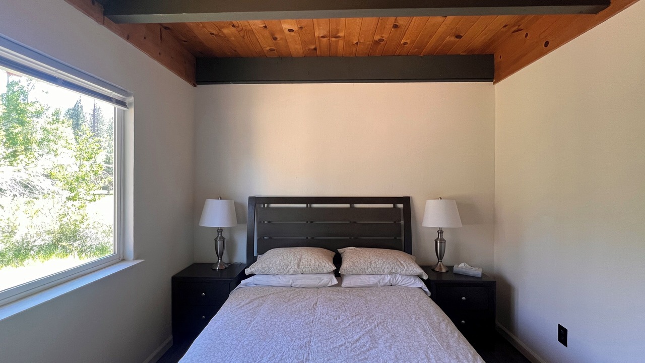 Photo of Bedroom in North Upper Truckee