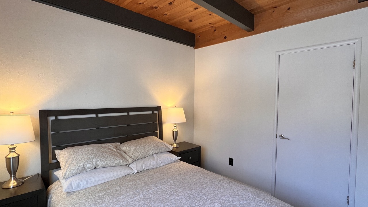 Photo of Bedroom in North Upper Truckee