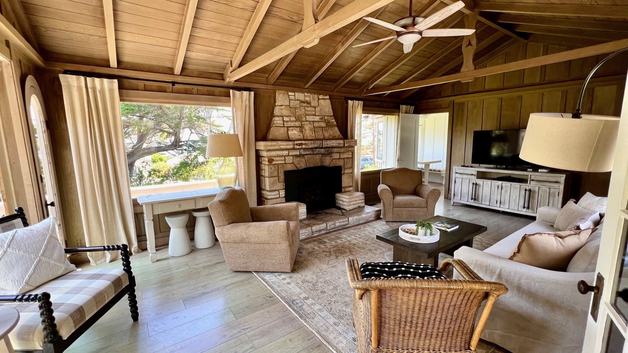 Photo of Livingroom in Golden Rectangle