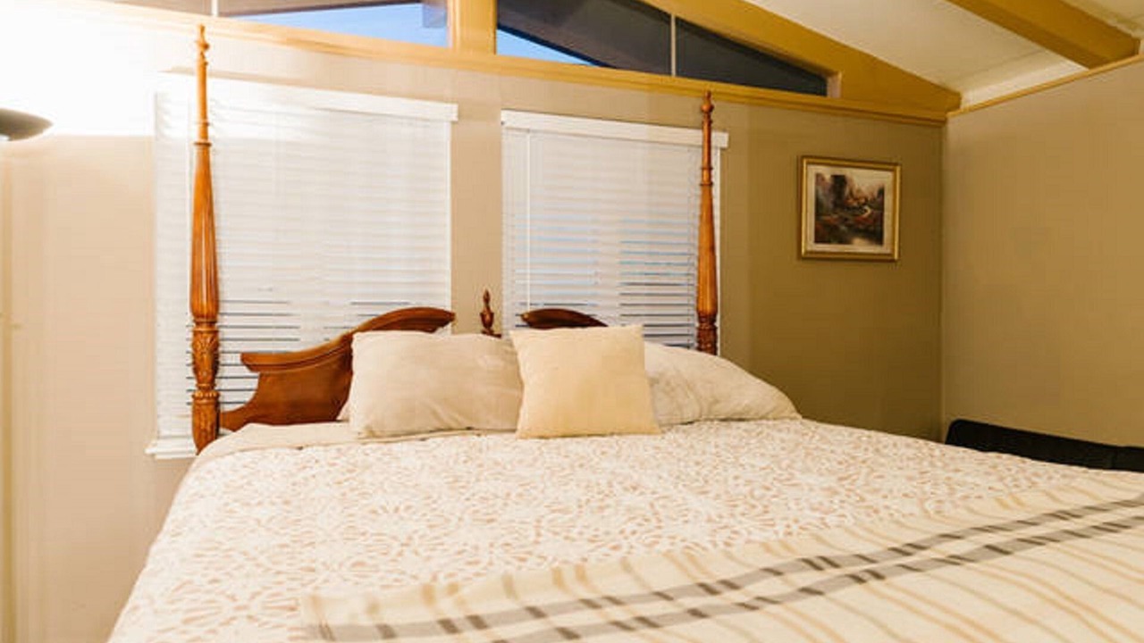 Photo of Bedroom in Mescal Corridor NW