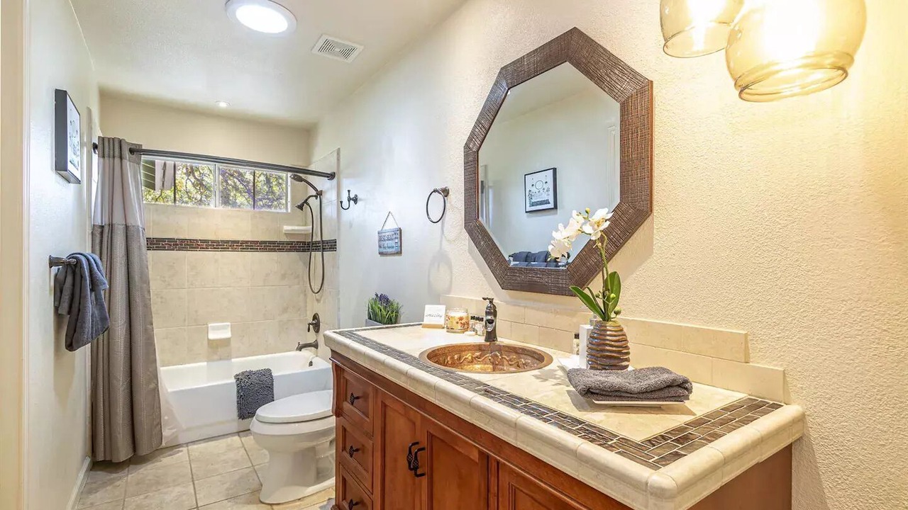 Photo of Bathroom in Coarsegold