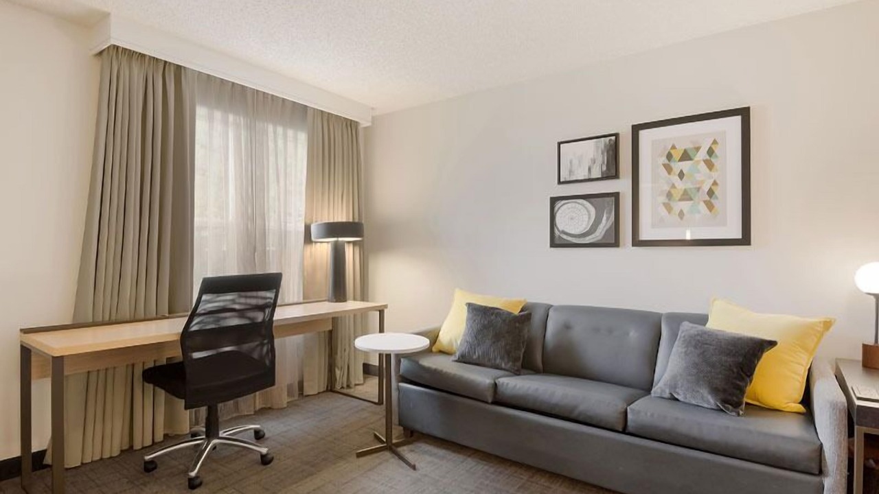 Photo of Livingroom in Reno/Tahoe Airport