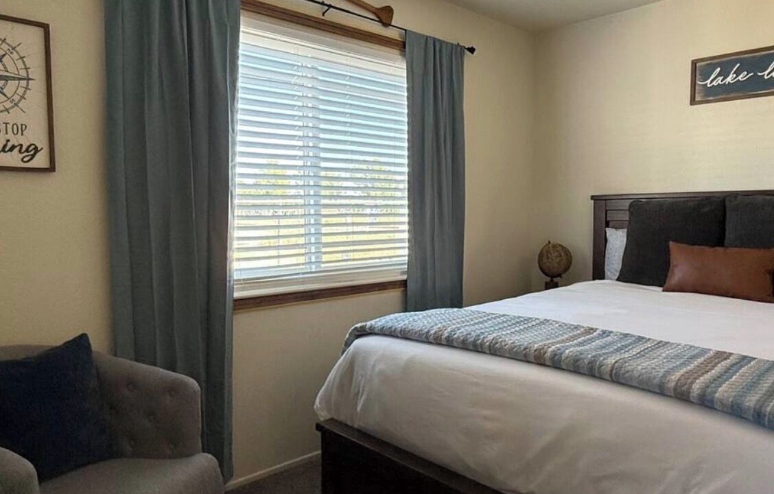 Photo of Bedroom in Silver Lakes Country Club