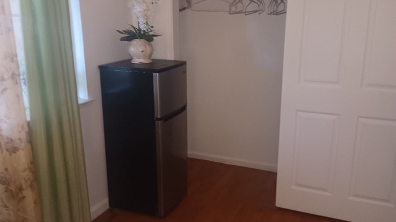 Photo of Bedroom in Lodi