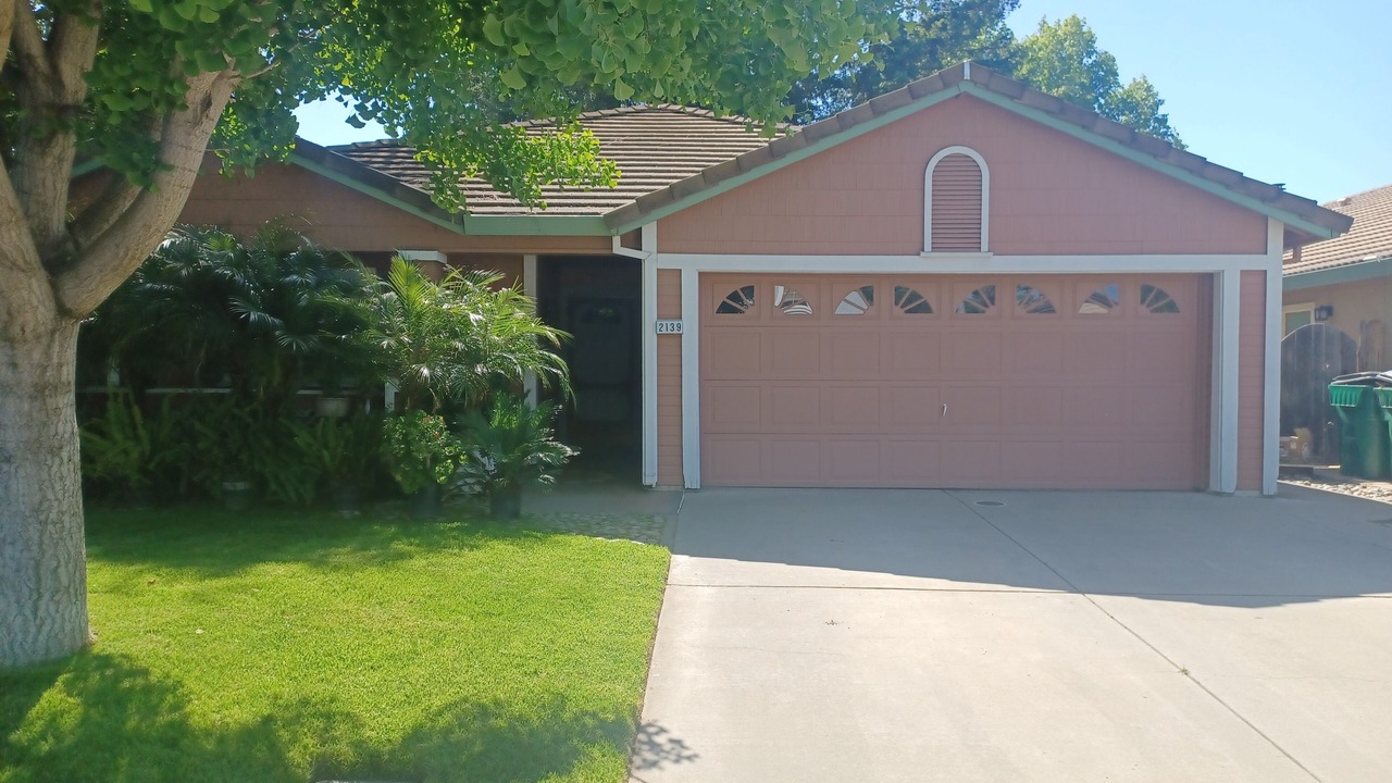 Photo of Outdoor in Lodi