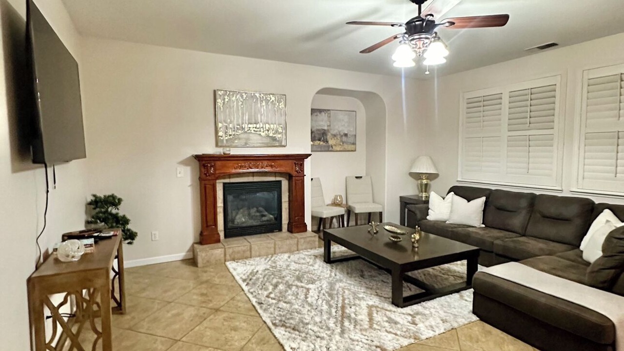 Photo of Livingroom in Stanislaus County