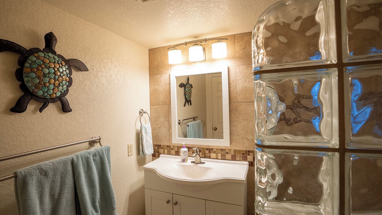 Photo of Bathroom in Lake Havasu City