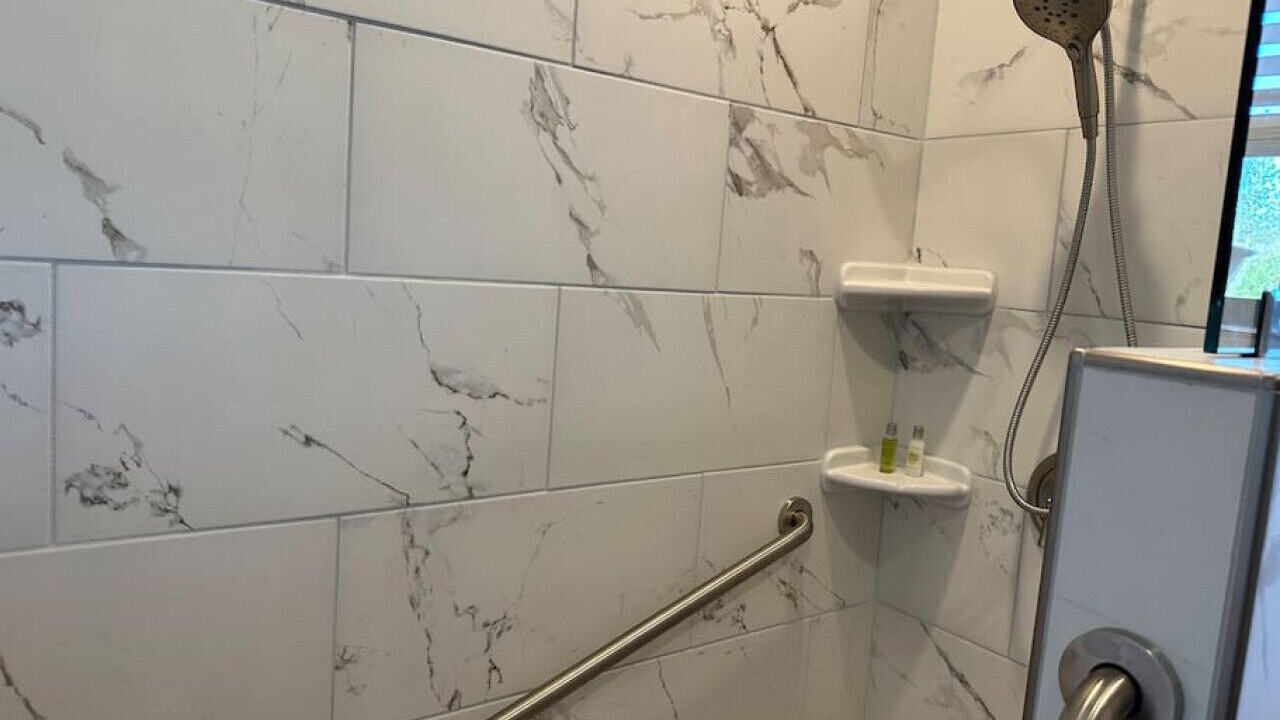 Photo of Bathroom in Apple Hill