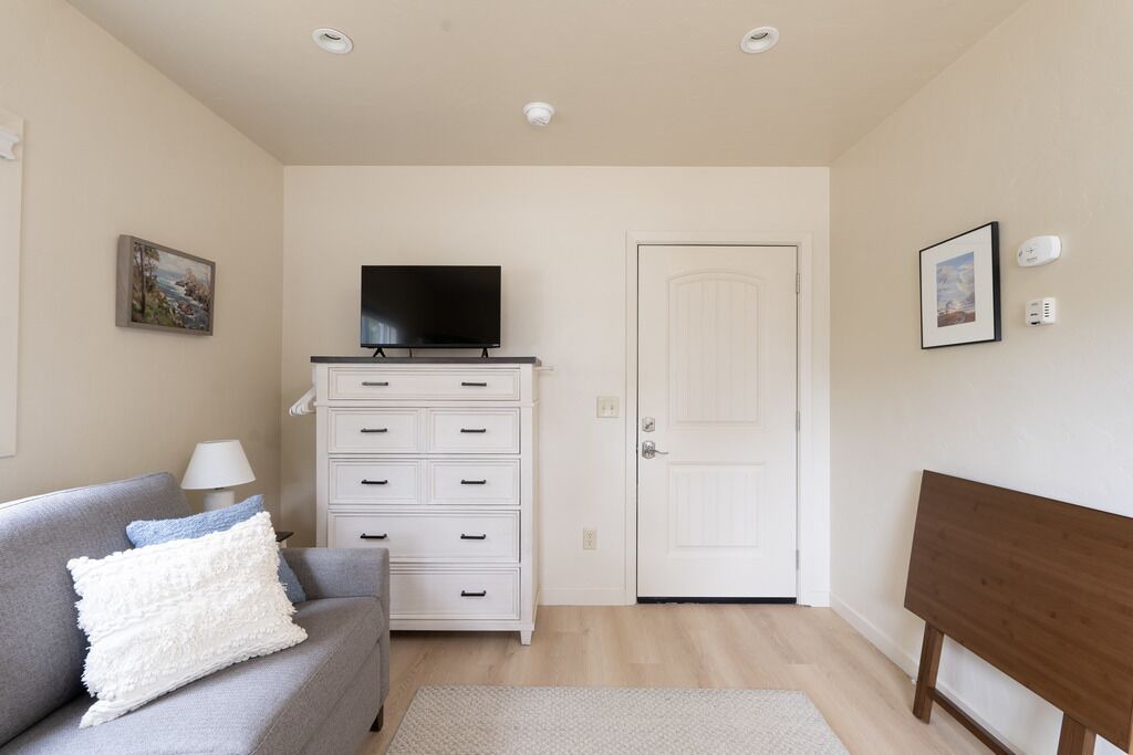 Photo of Livingroom in Pacific Grove