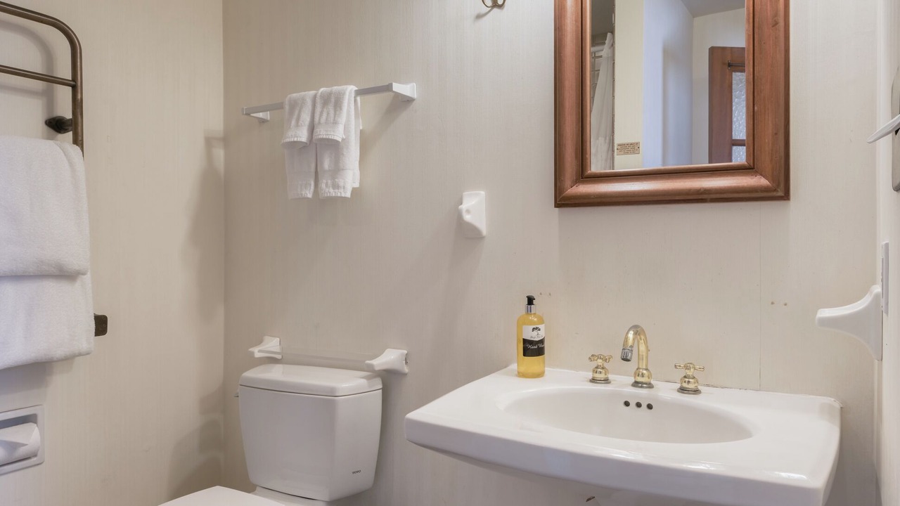 Photo of Bathroom in Pacific Grove