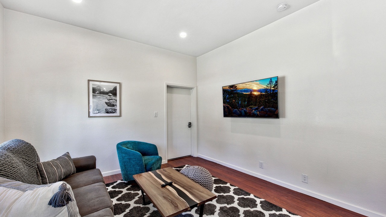 Photo of Livingroom in Zephyr Cove
