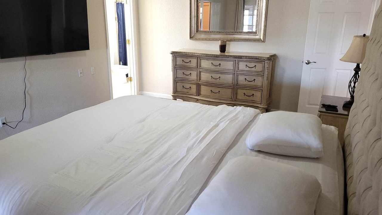 Photo of Bedroom in Lake Havasu City