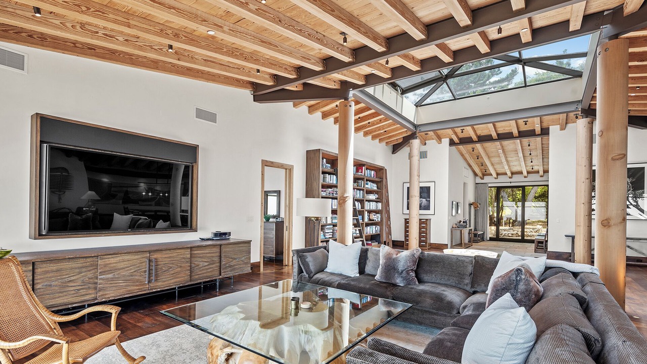 Photo of Livingroom in Carmel