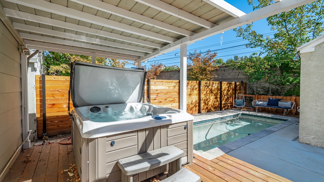 Photo of Outdoor in Land Park