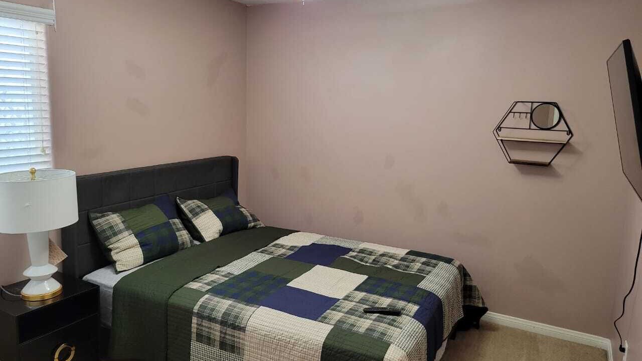 Photo of Bedroom in Southern Oaks