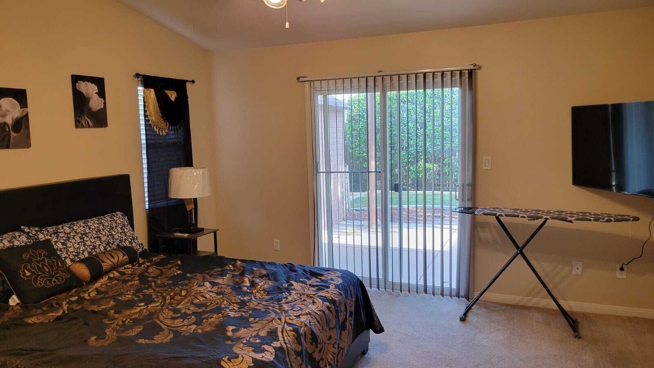 Photo of Bedroom in Southern Oaks