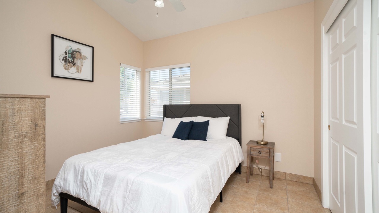 Photo of Bedroom in Southern Oaks