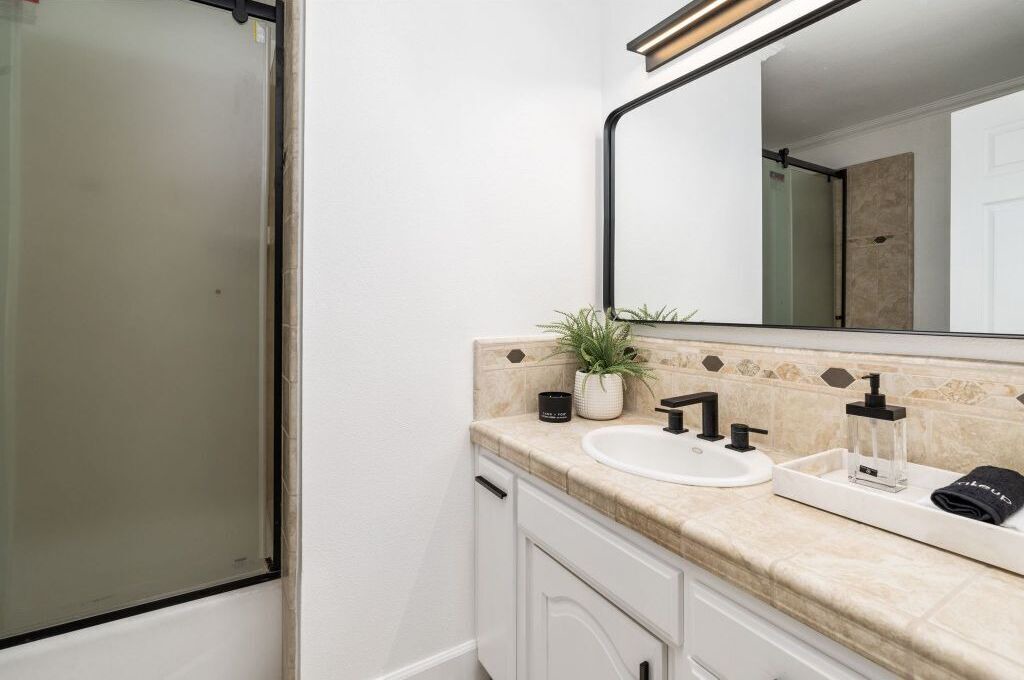 Photo of Bathroom in Madera
