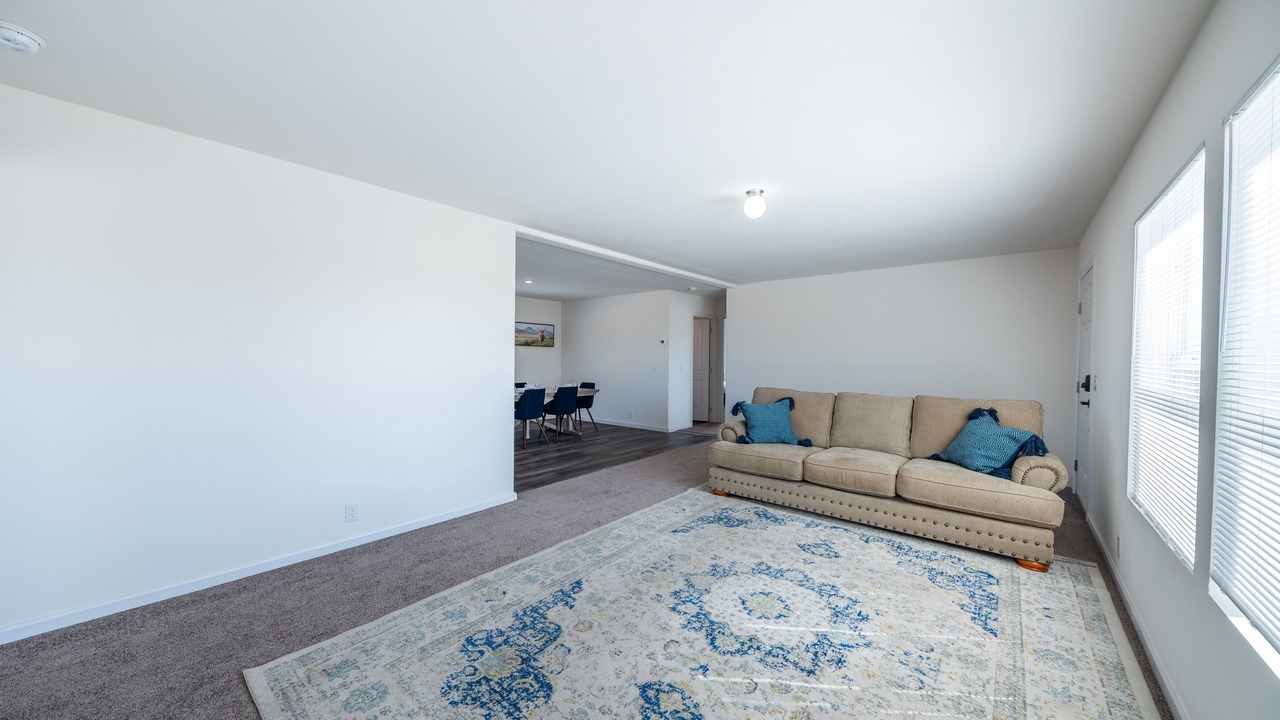 Photo of Livingroom in Yerington